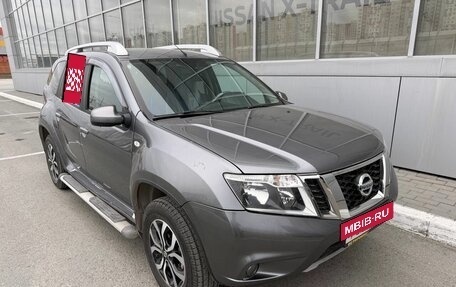 Nissan Terrano III, 2017 год, 1 350 000 рублей, 2 фотография