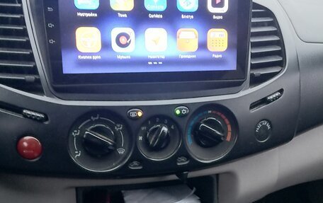 Mitsubishi L200 IV рестайлинг, 2008 год, 820 000 рублей, 1 фотография