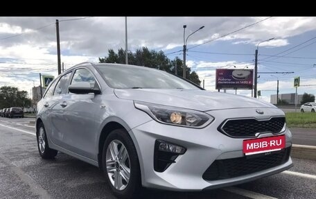 KIA cee'd III, 2020 год, 990 000 рублей, 1 фотография