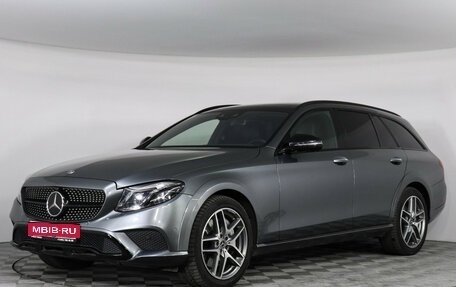 Mercedes-Benz E-Класс, 2020 год, 3 777 000 рублей, 1 фотография