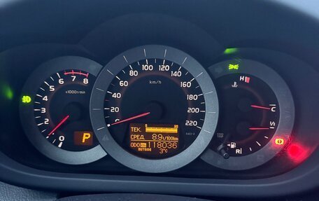 Toyota RAV4, 2011 год, 1 700 000 рублей, 17 фотография