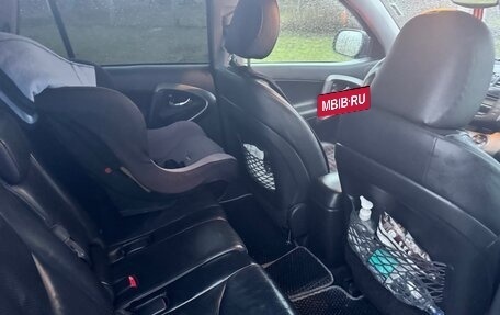 Toyota RAV4, 2011 год, 1 700 000 рублей, 14 фотография