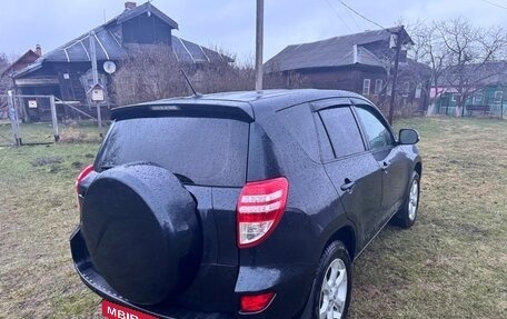 Toyota RAV4, 2011 год, 1 700 000 рублей, 11 фотография