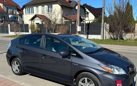 Toyota Prius, 2009 год, 1 070 000 рублей, 2 фотография