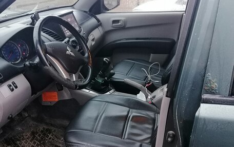 Mitsubishi L200 IV рестайлинг, 2008 год, 820 000 рублей, 12 фотография