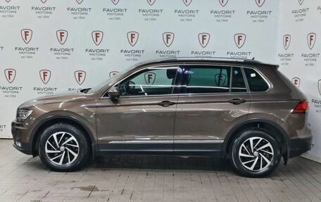 Volkswagen Tiguan II, 2018 год, 2 444 000 рублей, 5 фотография