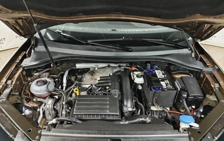 Volkswagen Tiguan II, 2018 год, 2 444 000 рублей, 17 фотография