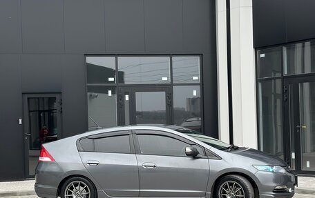 Honda Insight II рестайлинг, 2010 год, 1 030 000 рублей, 10 фотография