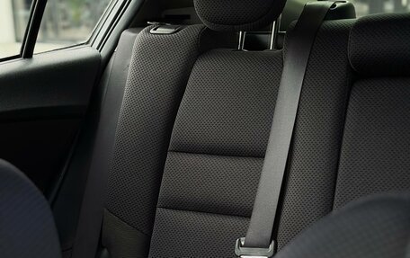 Honda Insight II рестайлинг, 2010 год, 1 030 000 рублей, 13 фотография