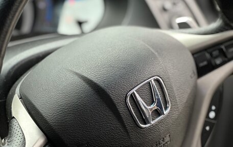 Honda Insight II рестайлинг, 2010 год, 1 030 000 рублей, 6 фотография