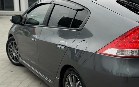 Honda Insight II рестайлинг, 2010 год, 1 030 000 рублей, 17 фотография