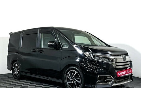 Honda Stepwgn IV, 2018 год, 2 247 000 рублей, 3 фотография