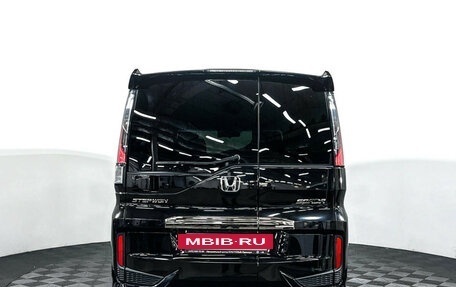 Honda Stepwgn IV, 2018 год, 2 247 000 рублей, 6 фотография