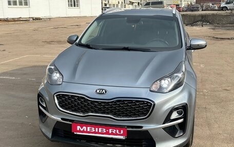 KIA Sportage IV рестайлинг, 2019 год, 2 400 000 рублей, 7 фотография