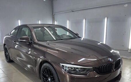 BMW 4 серия, 2018 год, 3 300 000 рублей, 3 фотография