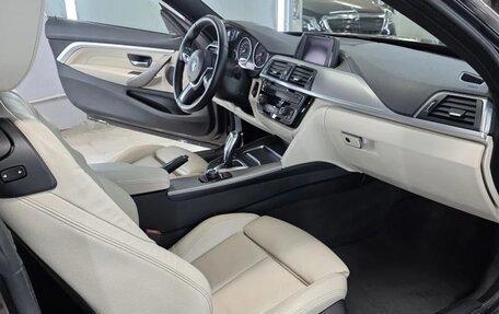 BMW 4 серия, 2018 год, 3 300 000 рублей, 14 фотография