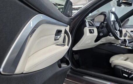 BMW 4 серия, 2018 год, 3 300 000 рублей, 15 фотография