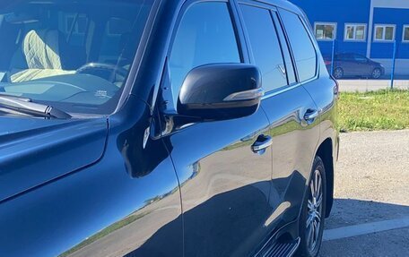 Lexus LX III, 2017 год, 8 000 000 рублей, 4 фотография