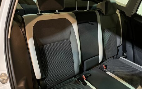 Volkswagen Tiguan II, 2020 год, 2 597 000 рублей, 35 фотография