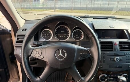 Mercedes-Benz C-Класс, 2009 год, 900 000 рублей, 17 фотография