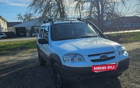 Chevrolet Niva I рестайлинг, 2014 год, 615 000 рублей, 4 фотография