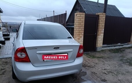 Ford Focus II рестайлинг, 2010 год, 750 000 рублей, 2 фотография