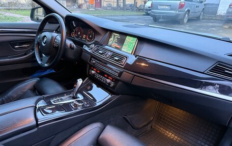 BMW 5 серия, 2013 год, 2 380 000 рублей, 14 фотография