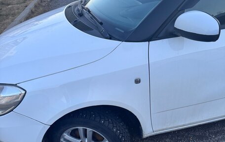 Skoda Fabia II, 2013 год, 300 000 рублей, 2 фотография