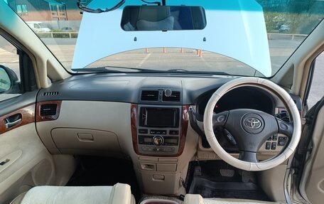 Toyota Ipsum II, 2001 год, 1 200 000 рублей, 10 фотография