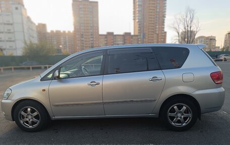 Toyota Ipsum II, 2001 год, 1 200 000 рублей, 26 фотография