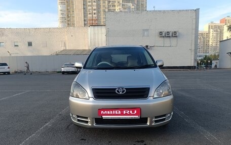 Toyota Ipsum II, 2001 год, 1 200 000 рублей, 24 фотография