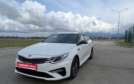 KIA Optima IV, 2019 год, 1 350 000 рублей, 2 фотография