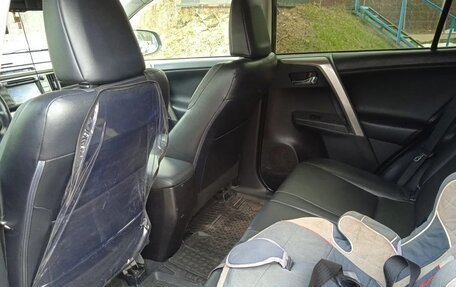 Toyota RAV4, 2014 год, 2 350 000 рублей, 20 фотография