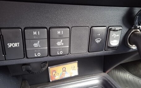 Toyota RAV4, 2014 год, 2 350 000 рублей, 19 фотография