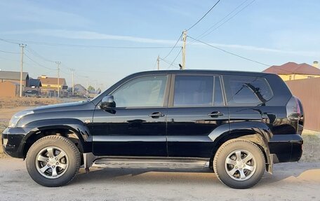 Toyota Land Cruiser Prado 120 рестайлинг, 2007 год, 2 350 000 рублей, 3 фотография