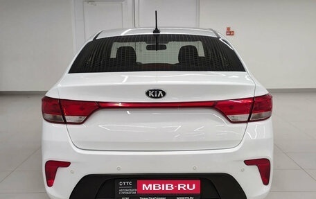 KIA Rio IV, 2018 год, 1 067 000 рублей, 7 фотография