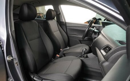 Hyundai Solaris II рестайлинг, 2017 год, 1 299 000 рублей, 8 фотография