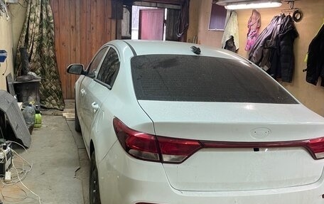 KIA Rio IV, 2019 год, 900 000 рублей, 3 фотография