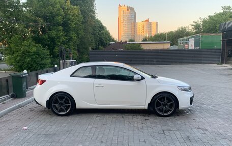 KIA Cerato III, 2011 год, 890 000 рублей, 3 фотография