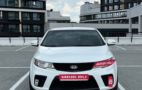 KIA Cerato III, 2011 год, 890 000 рублей, 4 фотография