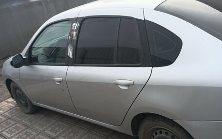 Renault Symbol, 2010 год, 280 000 рублей, 3 фотография