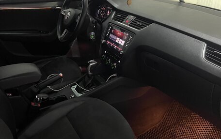 Skoda Octavia, 2018 год, 1 800 000 рублей, 9 фотография