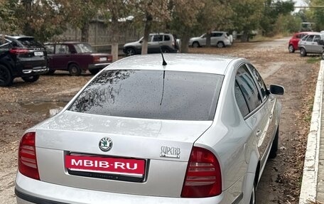 Skoda Superb III рестайлинг, 2004 год, 550 000 рублей, 2 фотография