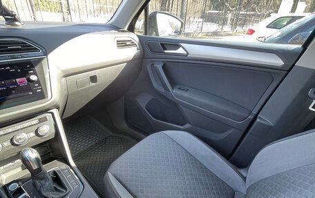 Volkswagen Tiguan II, 2020 год, 2 650 000 рублей, 6 фотография