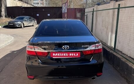 Toyota Camry, 2015 год, 2 350 000 рублей, 3 фотография