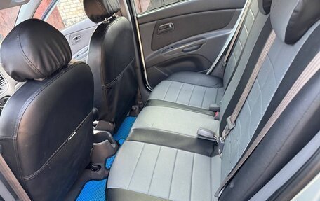 KIA Rio II, 2009 год, 670 000 рублей, 7 фотография