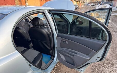 KIA Rio II, 2009 год, 670 000 рублей, 8 фотография