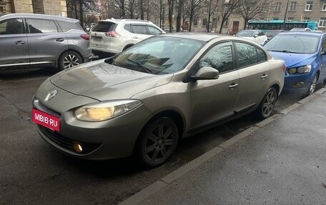 Renault Fluence I, 2010 год, 580 000 рублей, 2 фотография