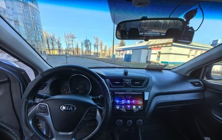 KIA Rio III рестайлинг, 2015 год, 988 000 рублей, 21 фотография
