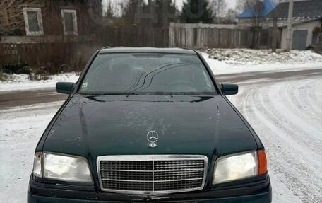 Mercedes-Benz C-Класс, 1995 год, 280 000 рублей, 3 фотография